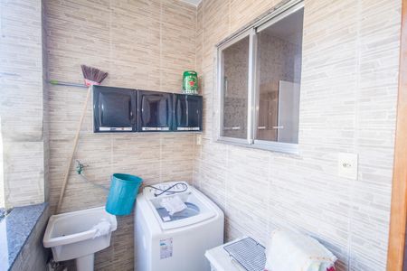 Cozinha e Área de Serviço de apartamento à venda com 2 quartos, 63m² em Realengo, Rio de Janeiro