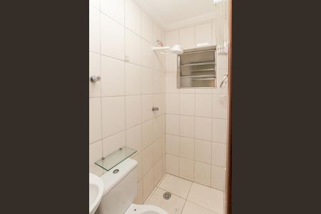 Banheiro de apartamento para alugar com 1 quarto, 25m² em Vila Gustavo, São Paulo