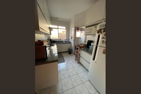 Cozinha de apartamento à venda com 3 quartos, 105m² em Castelo, Belo Horizonte