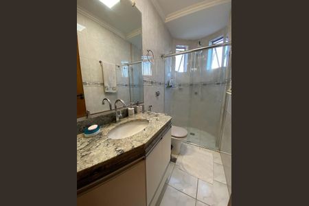 Banheiro de apartamento à venda com 3 quartos, 105m² em Castelo, Belo Horizonte