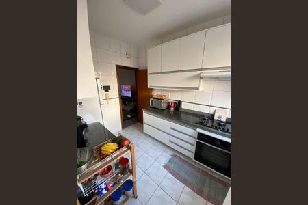 Cozinha de apartamento à venda com 3 quartos, 105m² em Castelo, Belo Horizonte
