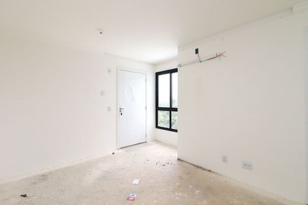 Sala de apartamento à venda com 2 quartos, 45m² em Lomba do Pinheiro, Porto Alegre
