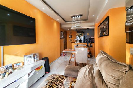 Apartamento à venda com 55m², 2 quartos e 1 vagaSala 