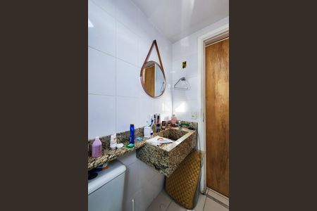 Apartamento à venda com 55m², 2 quartos e 1 vagaBanheiro da Suíte 