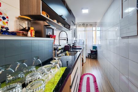 Apartamento à venda com 55m², 2 quartos e 1 vagaCozinha 