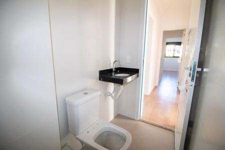 Apartamento à venda com 107m², 3 quartos e 2 vagas Apartamento à venda com 107m², 3 quartos e 2 vagasBanheiro Social
