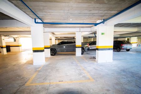 Apartamento à venda com 107m², 3 quartos e 2 vagas Apartamento à venda com 107m², 3 quartos e 2 vagasGaragem - Duas vagas livres coberta