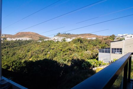 Apartamento à venda com 107m², 3 quartos e 2 vagas Apartamento à venda com 107m², 3 quartos e 2 vagasVista da varanda