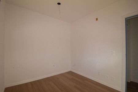 Apartamento à venda com 107m², 3 quartos e 2 vagas Apartamento à venda com 107m², 3 quartos e 2 vagasQuarto 02