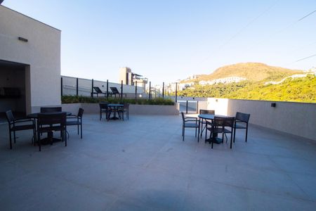 Apartamento à venda com 107m², 3 quartos e 2 vagas Apartamento à venda com 107m², 3 quartos e 2 vagasArea Comum - Area Gourmet