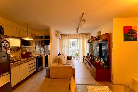 Apartamento para alugar com 2 quartos, 62m² em Lapa, Rio de Janeiro