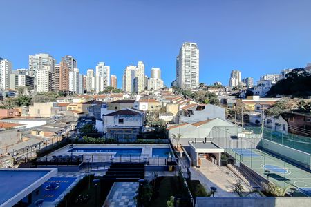 Apartamento para alugar com 95m², 3 quartos e 2 vagas Apartamento para alugar com 95m², 3 quartos e 2 vagasVista do Quarto 2