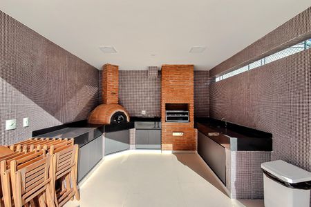 Apartamento para alugar com 95m², 3 quartos e 2 vagas Apartamento para alugar com 95m², 3 quartos e 2 vagasÁrea comum - Churrasqueira