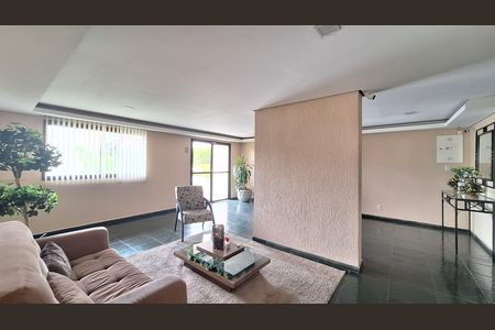 Apartamento à venda com 62m², 2 quartos e 1 vagaHall de entrada 