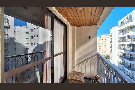 Varanda de apartamento à venda com 2 quartos, 62m² em Lapa, São Paulo