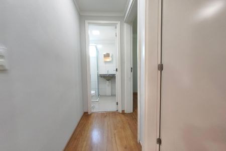 Corredor - Quartos de apartamento para alugar com 2 quartos, 48m² em Recanto Fortuna, Campinas
