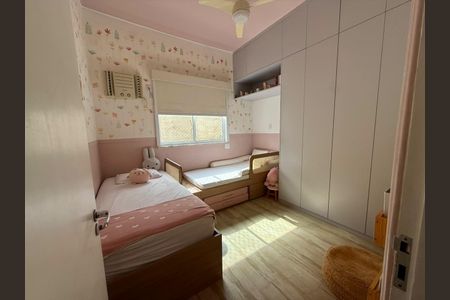 Apartamento para alugar com 92m², 3 quartos e sem vagaQuarto