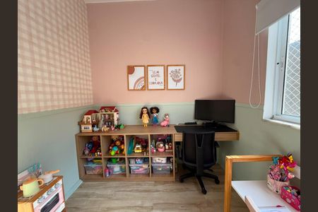 Apartamento para alugar com 92m², 3 quartos e sem vagaQuarto