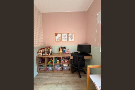 Apartamento para alugar com 92m², 3 quartos e sem vagaQuarto