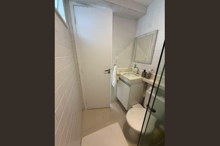 Banheiro de apartamento para alugar com 3 quartos, 92m² em Botafogo, Rio de Janeiro