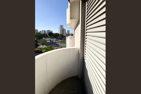 Apartamento para alugar com 40m², 1 quarto e 1 vaga Apartamento para alugar com 40m², 1 quarto e 1 vagaSacada - Suíte