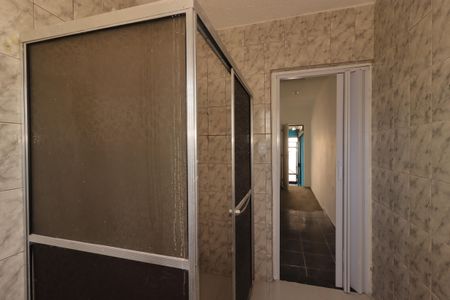 Banheiro de casa para alugar com 1 quarto, 50m² em Vila Apiai, Santo André