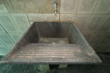Casa para alugar com 50m², 1 quarto e 1 vagaÁrea de Serviço - Tanque