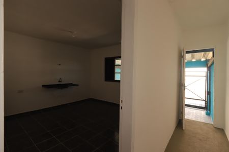 Corredor de casa para alugar com 1 quarto, 50m² em Vila Apiai, Santo André