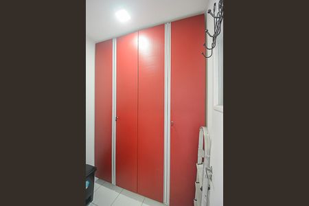 Apartamento à venda com 104m², 3 quartos e 2 vagas Apartamento à venda com 104m², 3 quartos e 2 vagasQuarto de Serviço