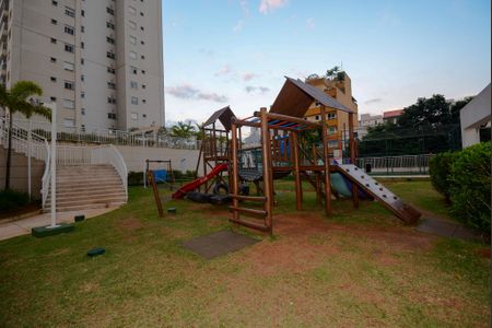 Apartamento à venda com 104m², 3 quartos e 2 vagas Apartamento à venda com 104m², 3 quartos e 2 vagasÁrea comum - Playground