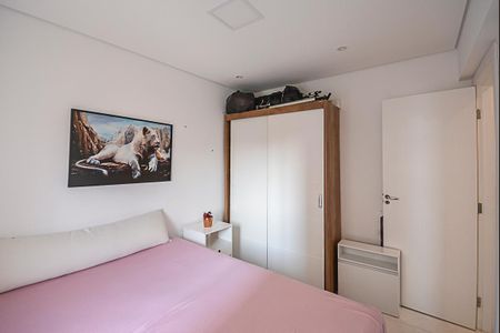 Apartamento à venda com 104m², 3 quartos e 2 vagas Apartamento à venda com 104m², 3 quartos e 2 vagasQuarto 1