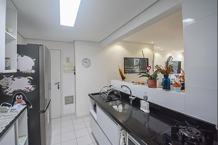 Apartamento à venda com 104m², 3 quartos e 2 vagas Apartamento à venda com 104m², 3 quartos e 2 vagasCozinha