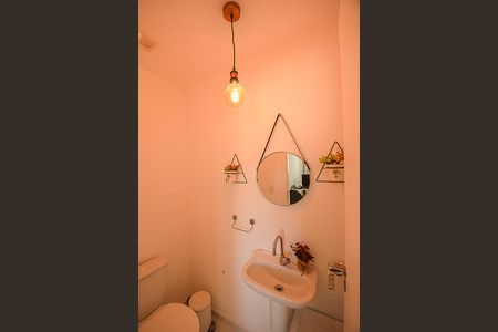 Apartamento à venda com 104m², 3 quartos e 2 vagas Apartamento à venda com 104m², 3 quartos e 2 vagasLavabo