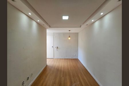 Apartamento para alugar com 45m², 2 quartos e 1 vaga Apartamento para alugar com 45m², 2 quartos e 1 vagaSala