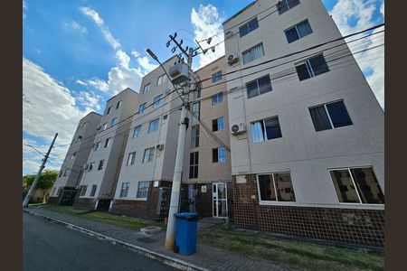 Apartamento para alugar com 45m², 2 quartos e 1 vaga Apartamento para alugar com 45m², 2 quartos e 1 vagaFachada
