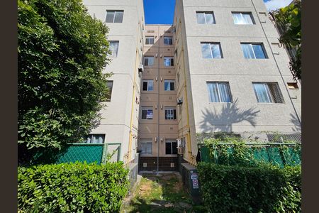 Fachada de apartamento para alugar com 2 quartos, 45m² em Bernardo Kelner, Nova Iguaçu