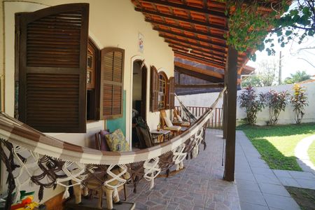 Casa para alugar com 90m², 2 quartos e 1 vaga Casa para alugar com 90m², 2 quartos e 1 vagaVaranda