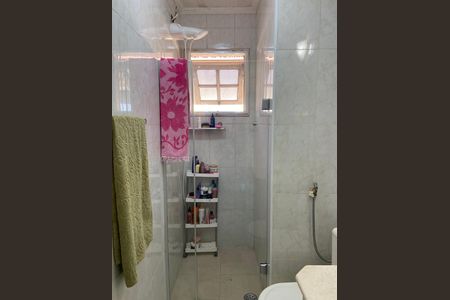 Casa de condomínio à venda com 156m², 3 quartos e 2 vagas Casa de condomínio à venda com 156m², 3 quartos e 2 vagasBanheiro