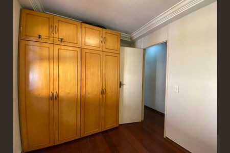 Casa de condomínio à venda com 156m², 3 quartos e 2 vagas Casa de condomínio à venda com 156m², 3 quartos e 2 vagasQuarto 2