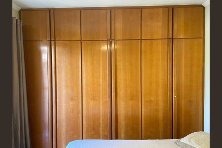Quarto 1 de casa de condomínio para alugar com 3 quartos, 156m² em Jardim Rosa Maria, São Paulo
