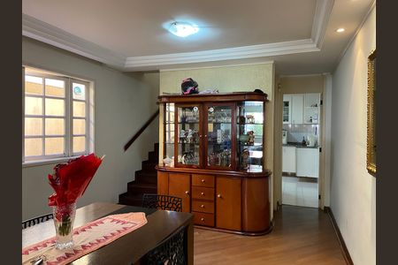 Sala de casa de condomínio para alugar com 3 quartos, 156m² em Jardim Rosa Maria, São Paulo