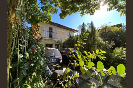 Garagem de casa de condomínio para alugar com 3 quartos, 156m² em Jardim Rosa Maria, São Paulo