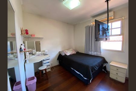 Casa de condomínio à venda com 156m², 3 quartos e 2 vagas Casa de condomínio à venda com 156m², 3 quartos e 2 vagasQuarto 3