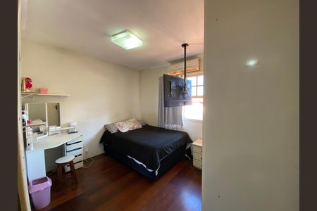 Casa de condomínio à venda com 156m², 3 quartos e 2 vagas Casa de condomínio à venda com 156m², 3 quartos e 2 vagasQuarto 3