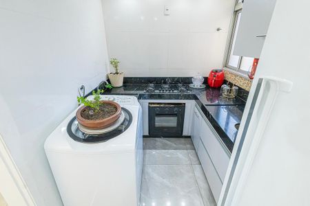 Apartamento para alugar com 65m², 2 quartos e 1 vaga Apartamento para alugar com 65m², 2 quartos e 1 vagaCozinha