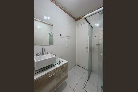 Apartamento à venda com 100m², 4 quartos e 1 vaga Apartamento à venda com 100m², 4 quartos e 1 vagaBanheiro Social