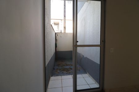Apartamento para alugar com 48m², 2 quartos e 1 vagaSala