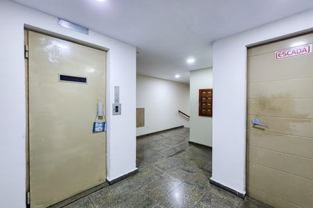 Apartamento à venda com 93m², 2 quartos e 2 vagas Apartamento à venda com 93m², 2 quartos e 2 vagasÁrea Comum