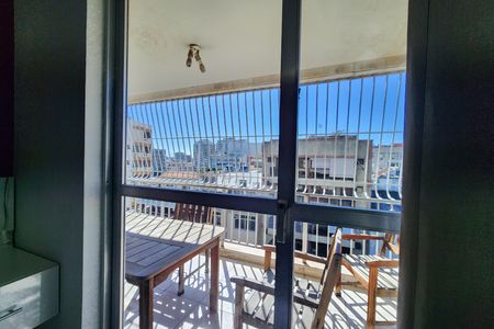 Apartamento à venda com 93m², 2 quartos e 2 vagas Apartamento à venda com 93m², 2 quartos e 2 vagasVista do Quarto
