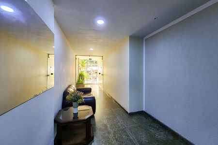 Apartamento à venda com 93m², 2 quartos e 2 vagas Apartamento à venda com 93m², 2 quartos e 2 vagasÁrea Comum
